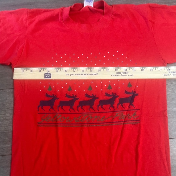 Vintage Single Stitch Red 80's Yellowstone Park Short Sleeve Graphic Tee - Picture 5 of 7